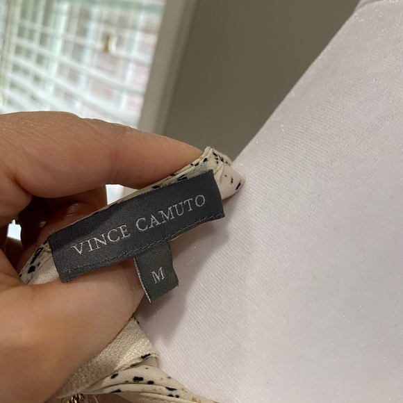 Vince Camuto Cream and Black Speckled Top - Picture 4 of 4